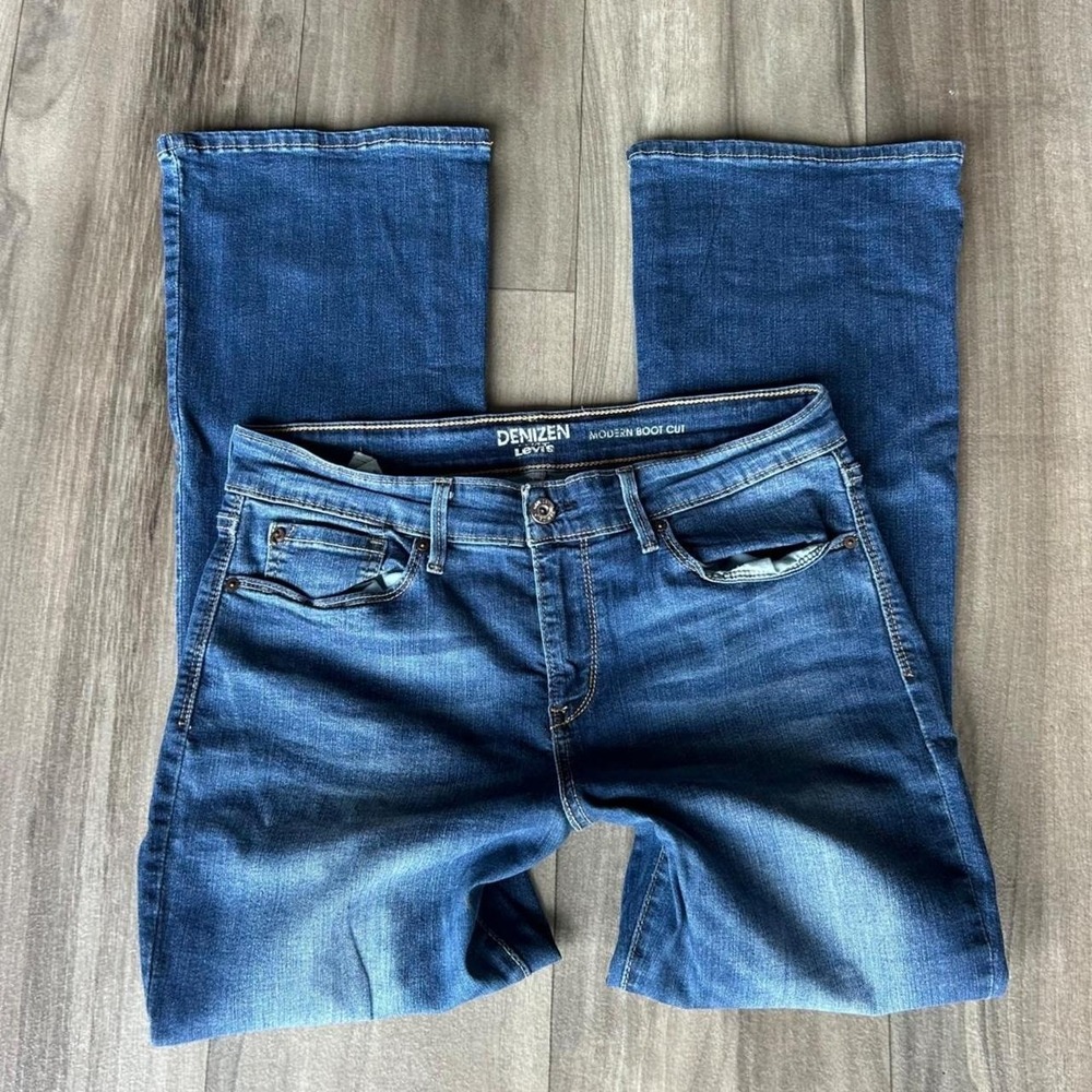 Sick y2k 2000s low rise bootcut Denim jeans size 30/30